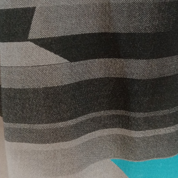 Calvin Klein Jeans Men's T-shirt - Picture 8 of 8